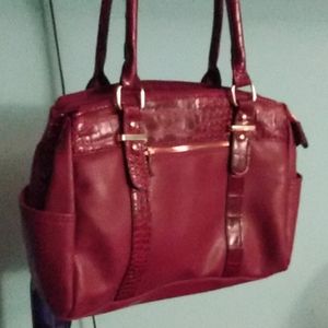 New- Great Neutral Color Purse